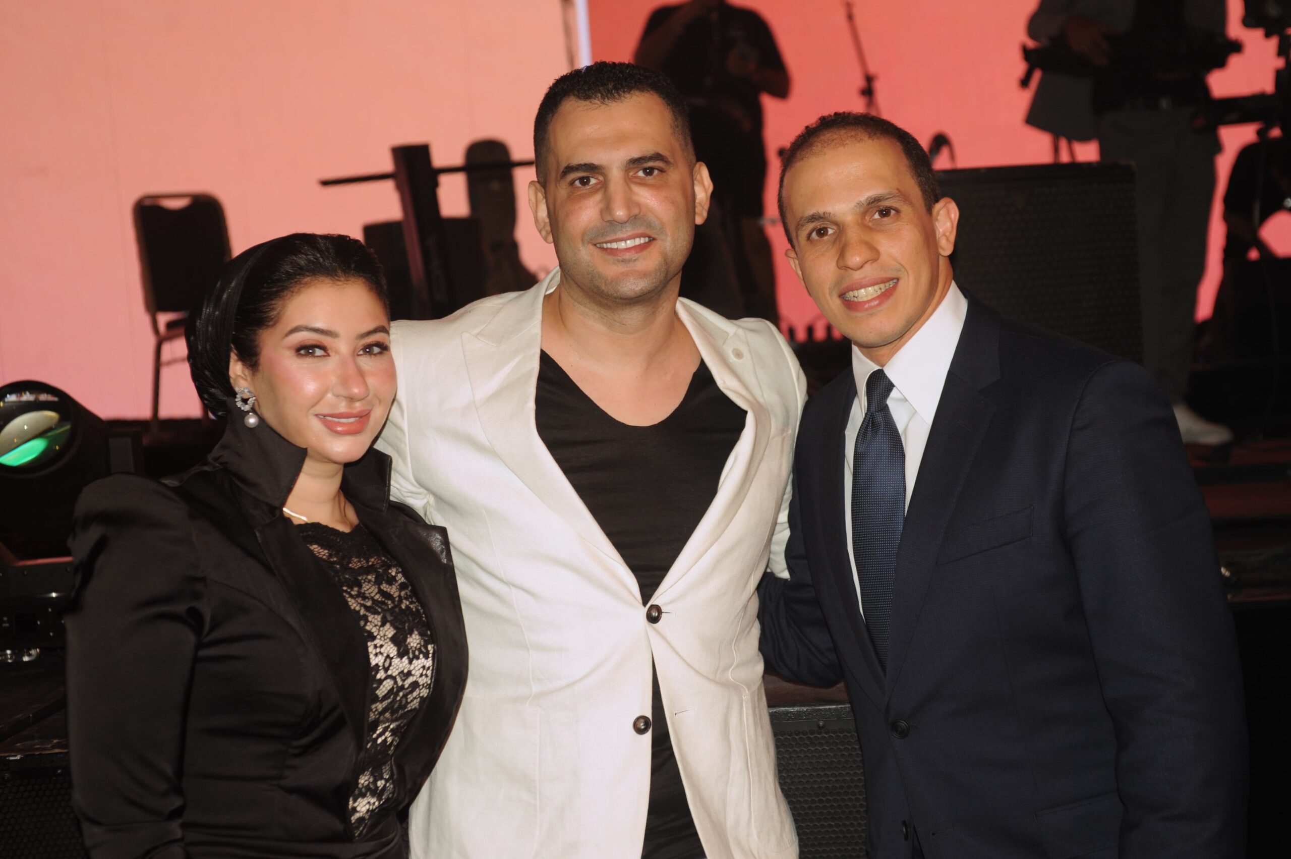 راجل الأعمال هشام ربيع يحتفل بإطلاق مشروع Z55 لشركه كاريزما العقاريه أشعل الحفل النجم ” تامر حسني ” بأغاني المميزة