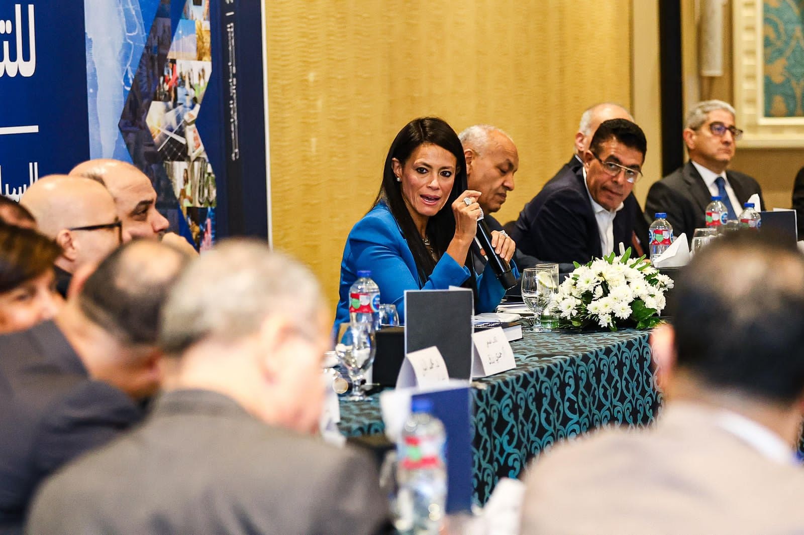 وزيرة التخطيط والتنمية الاقتصادية والتعاون الدولي تعد لقاءً موسعًا مع رؤساء تحرير الصحف والمواقع الإخبارية وعدد من الكُتّاب في إطار الحوار المجتمعي..