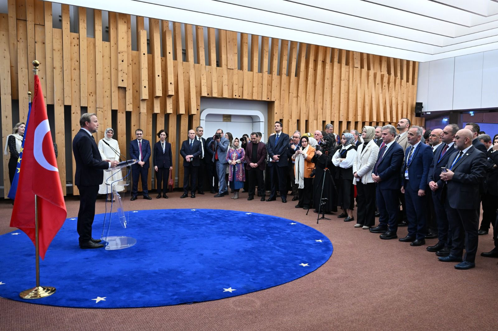 افتتاح معرض “أطلس النسيج التركي – ذاكرة النسيج” في مقر المجلس الأوروبي بستراسبورغ