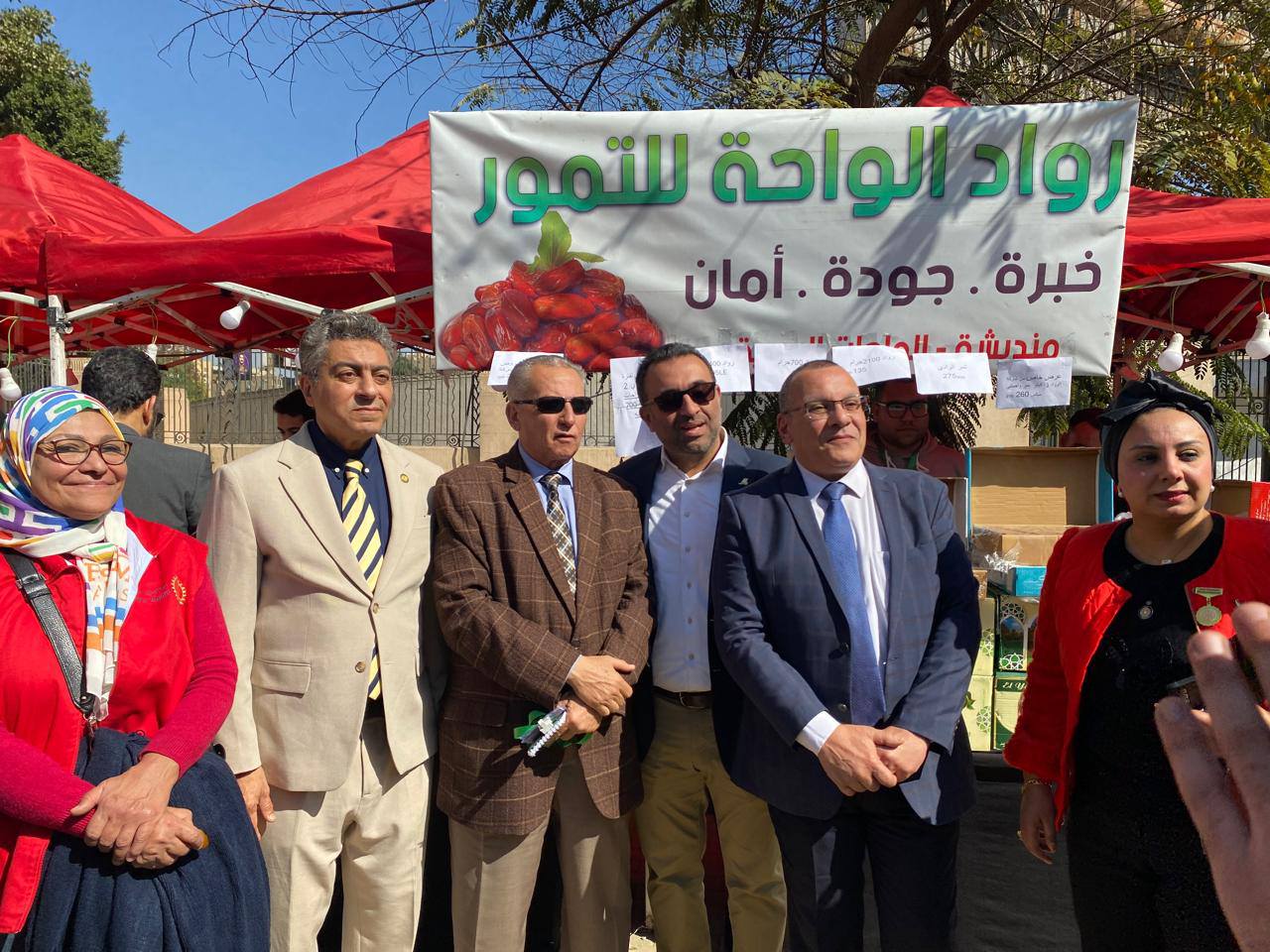 بمشاركة مميزة لشركة “رواد الواحة للتمور”انطلاق فعاليات اليوم الأول من مهرجان القاهرة الدولي للتمور في نسخته السادسة